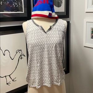 Old Navy Women’s Top size M